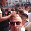 PSV-supporter op podium bij NAC-huldiging