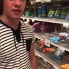 Boodschappen doen met humor