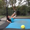 Dunken op trampoline