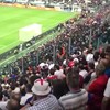 Engelse fans doen wave