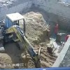 Begraven onder het werk