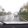 Spookrijdende Poolse vrachtwagenchauffeur blokkeert afrit