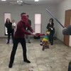 Volle kracht op een piñata