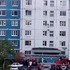 Bovenbuurman redt meid uit flatbrand