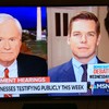 Politicus praat poep tijdens live interview
