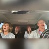 Zingen in de auto