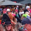 Als je vader van hardstyle houdt en jij verplicht mee moet...