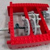 Kan LEGO een stalen staaf breken?