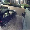 Auto wordt gestolen