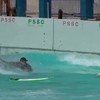 Surfer doet cool trucje