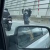 Wheelie op de snelweg