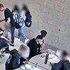 Knul stikt in eten in schoolkantine