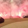 Ajax supporters hebben schijt aan vuurwerk verbod