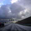 Pas op met hagel op de snelweg.