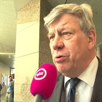 GSTV. Opstelten weet niks