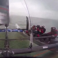 Zeilboot is slechte duikboot