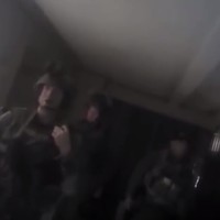 Politiebeelden van inval bij hotelschutter
