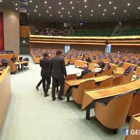 Lange arm van Erdogan grijpt door