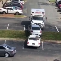 Volledig GTA in gestolen ambulance