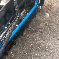 Surfen met de sneeuwscooter