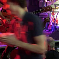 Gitaarsolo op de bas
