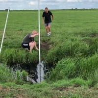 Ron gaat fierljeppen