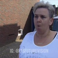 Hij doet wat? House Remix