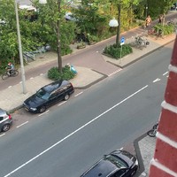 Sylvana fietst door de stad