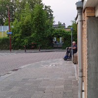 Opa met zijn pimpscoot