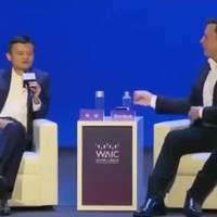 Elon musk komt ergens achter