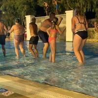 Dansen in het zwembad