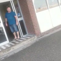 Dronken chappie wil vechten