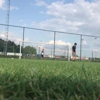 Komt die volley!