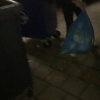 Gooi die zak er maar in!