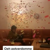 Moeders pesten