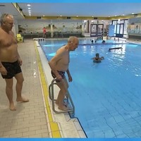 Gordon doet bommetje