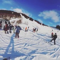 Inhalen op de skipiste