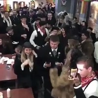 Feestje in de Dönerzaak