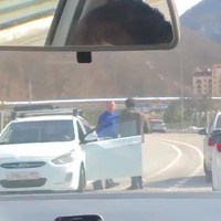 Verkeersfittie op de weg