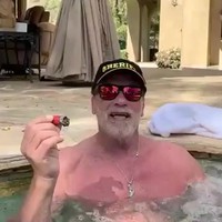 Arnold heeft een boodschap