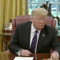 Trump belt met Mexico #9