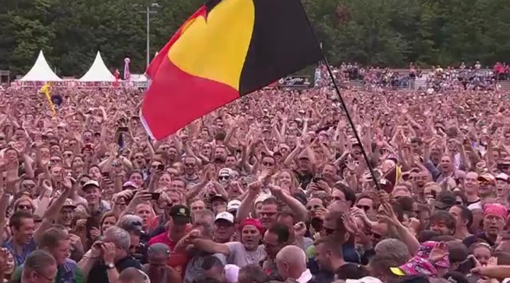dumpert.nl Ondertussen op Pinkpop dumpert.nl Ondertussen op Pinkpop