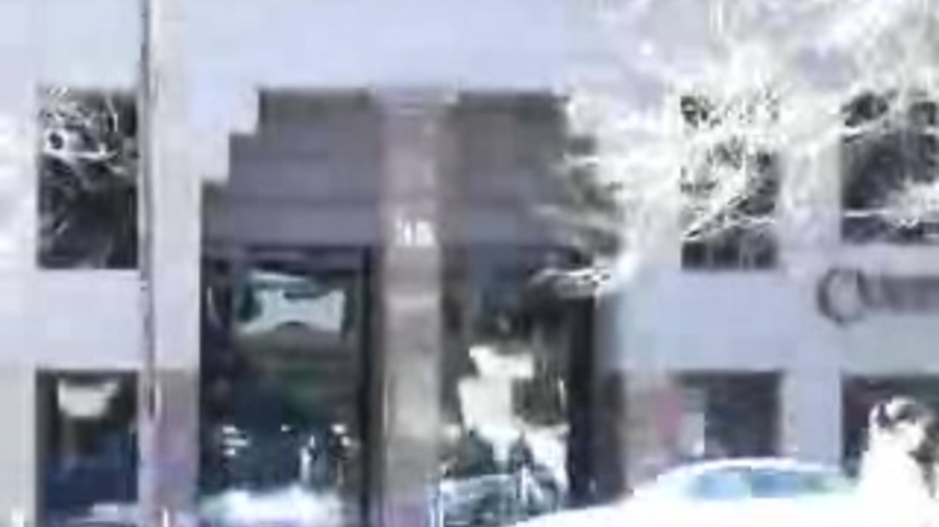 DUMPERT Everybody likes Candy