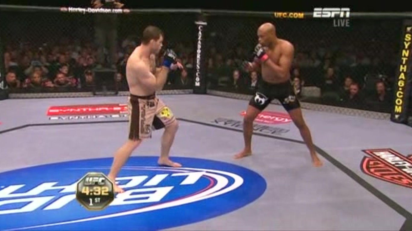 Anderson Silva Vs Forrest Griffin Full Fight DUMPERT - UFC 101: Anderson Silva vs. Forrest Griffin