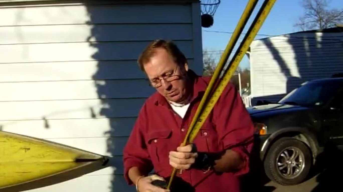 DUMPERT - Hoe oud ben jij?