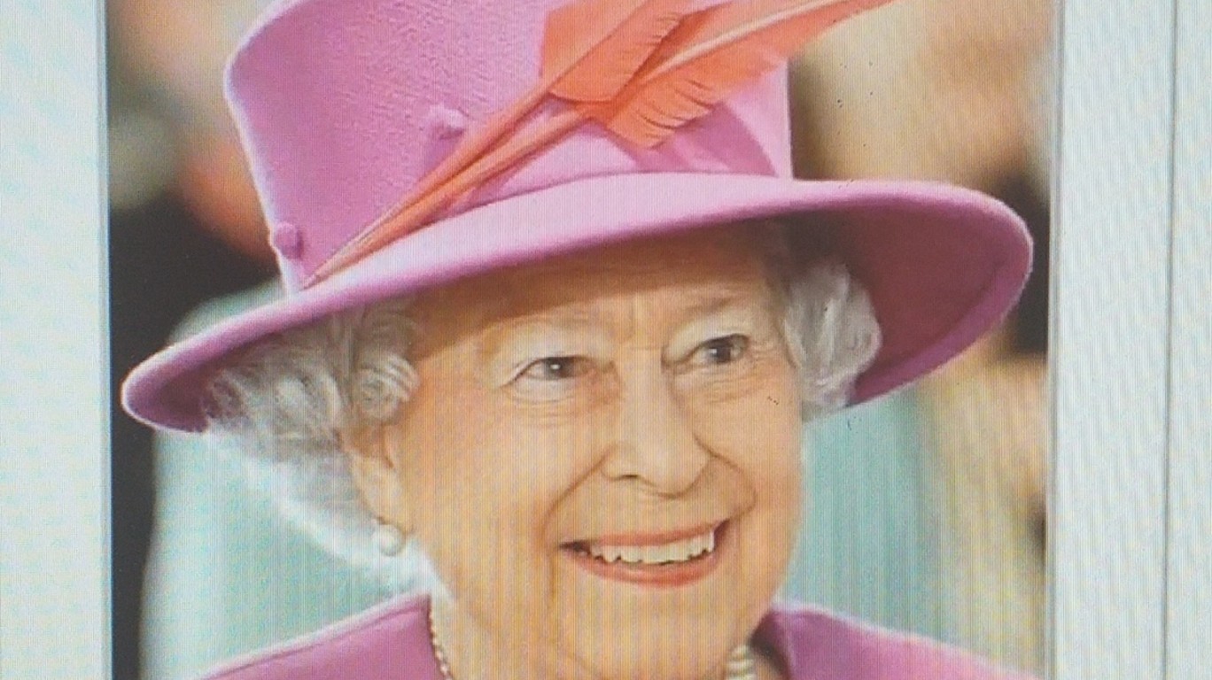 DUMPERT - Geen gras over laten groeien